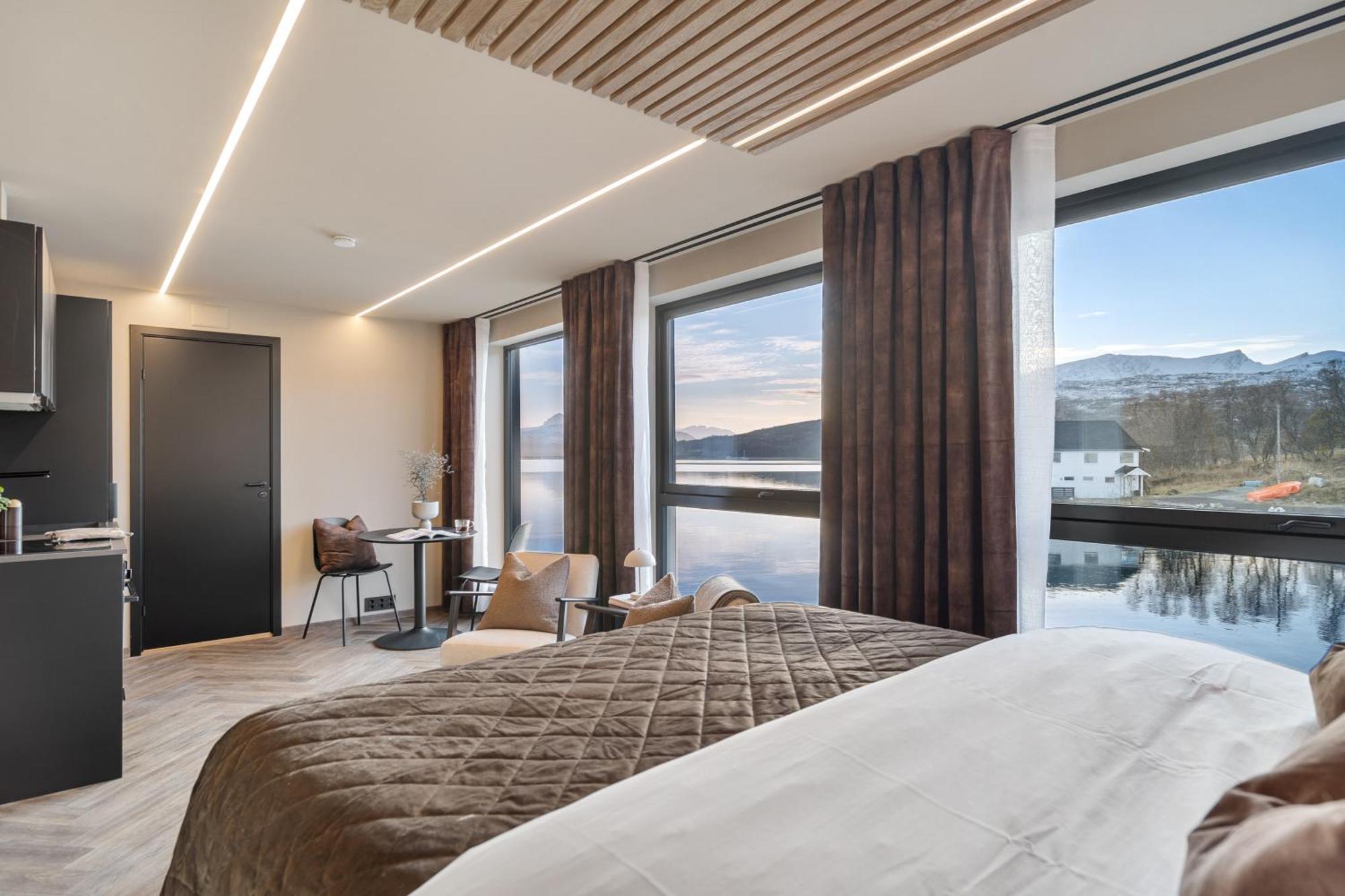 Steam Pier Appartement Kvaloya Buitenkant foto