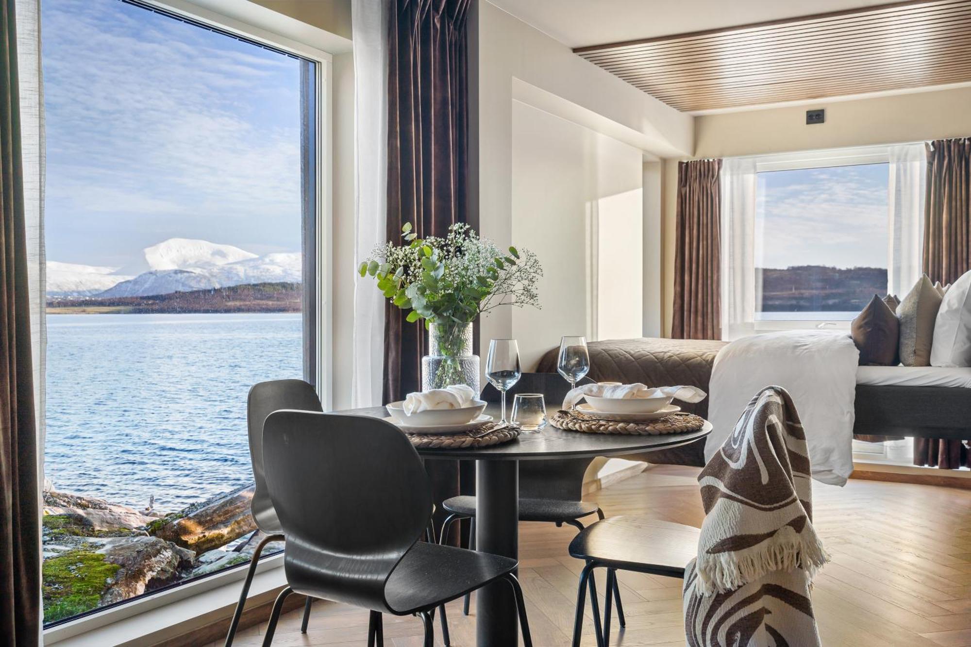 Steam Pier Appartement Kvaloya Buitenkant foto