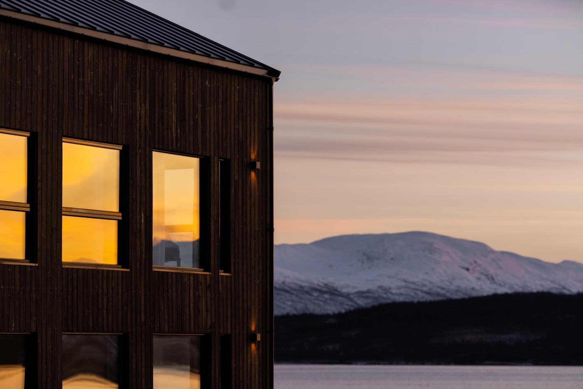 Steam Pier Appartement Kvaloya Buitenkant foto
